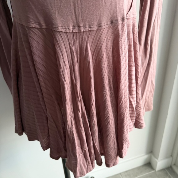 Free People Top in Antique Oak Size Large - Picture 2 of 7